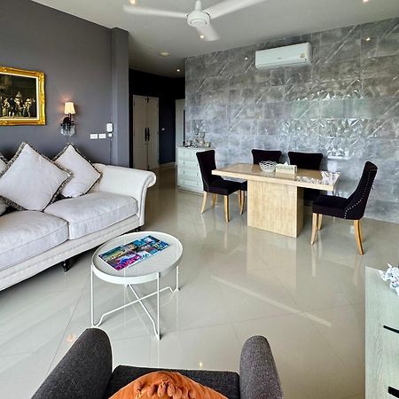Klong Muang Beach Apartment ภายนอก รูปภาพ