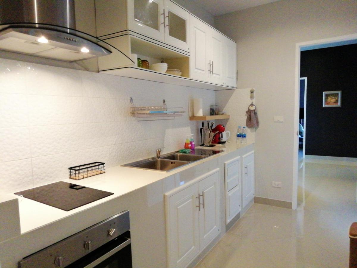 Klong Muang Beach Apartment ภายนอก รูปภาพ