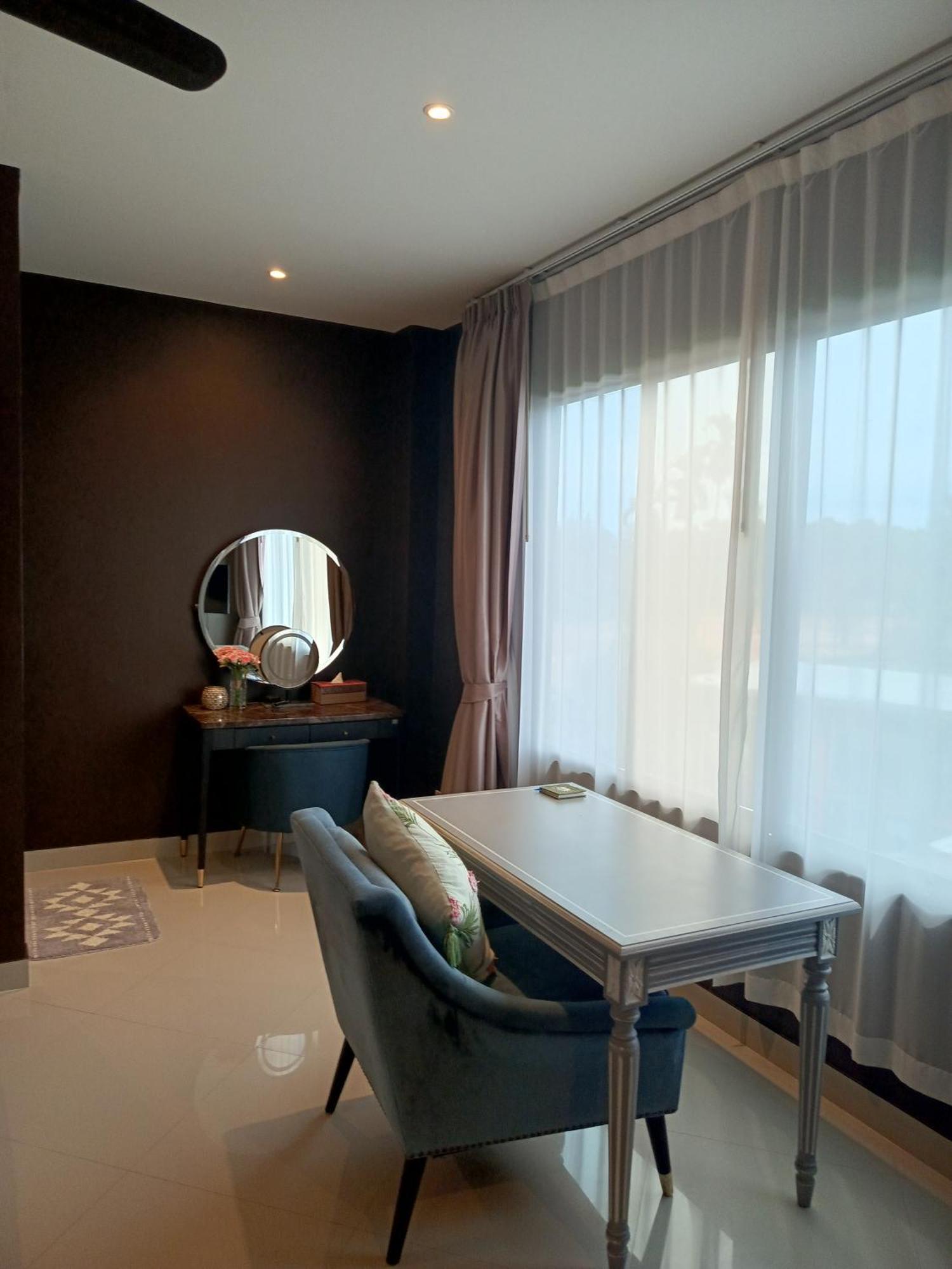Klong Muang Beach Apartment ภายนอก รูปภาพ